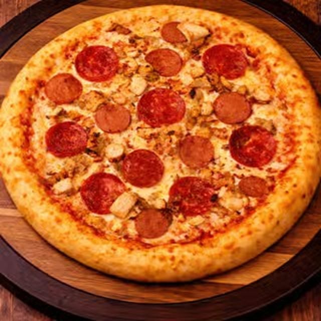 Carnivora Pizza.
