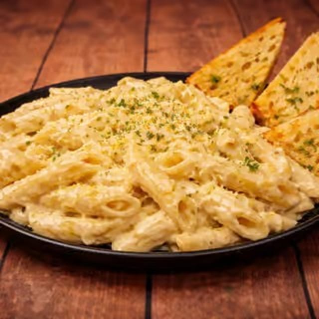 Creamy Alfredo Supreme.